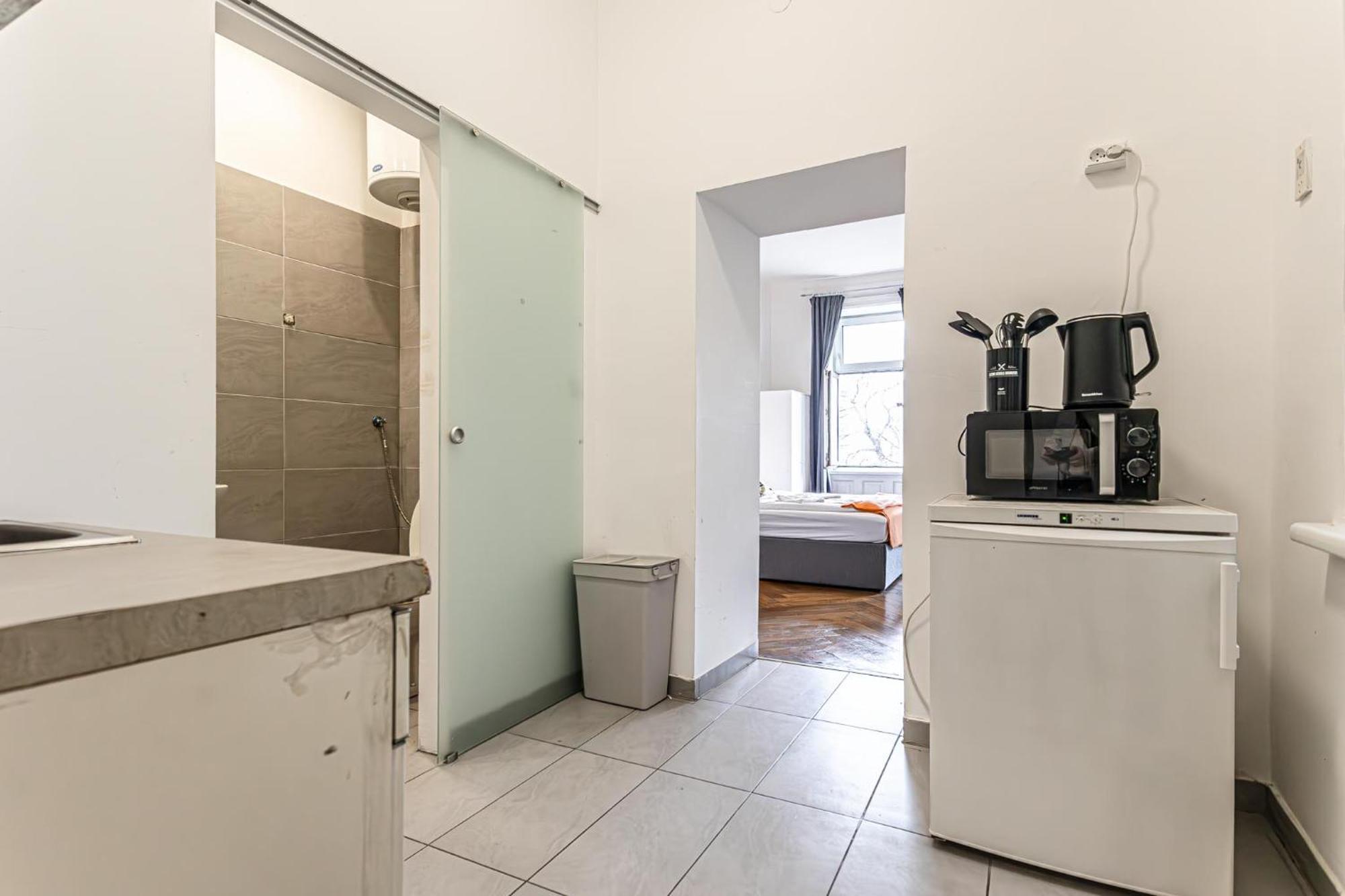 Gorgeous 1Br Apt Near Akh Hospital Viena Exterior foto